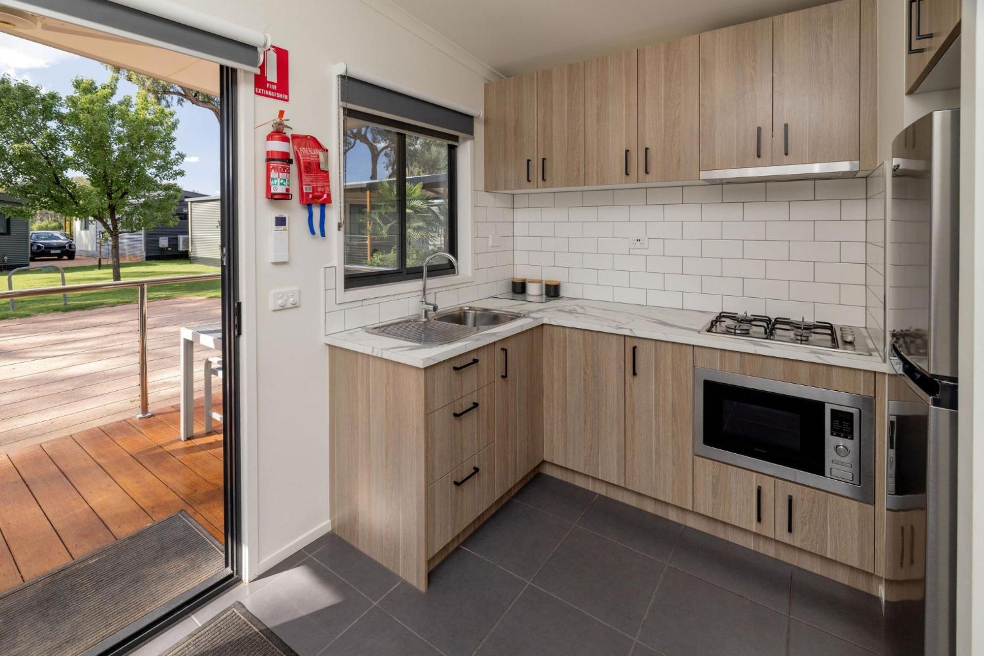 Big4 Renmark Riverfront Holiday Park Екстер'єр фото