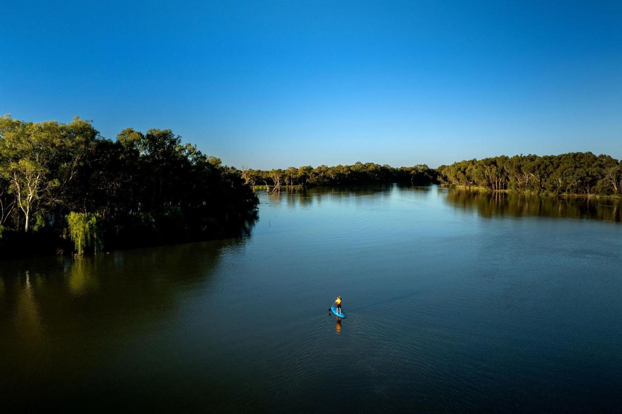 Big4 Renmark Riverfront Holiday Park Екстер'єр фото