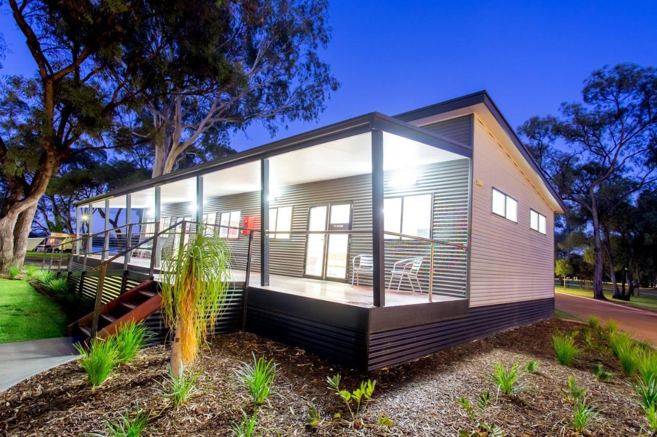 Big4 Renmark Riverfront Holiday Park Екстер'єр фото